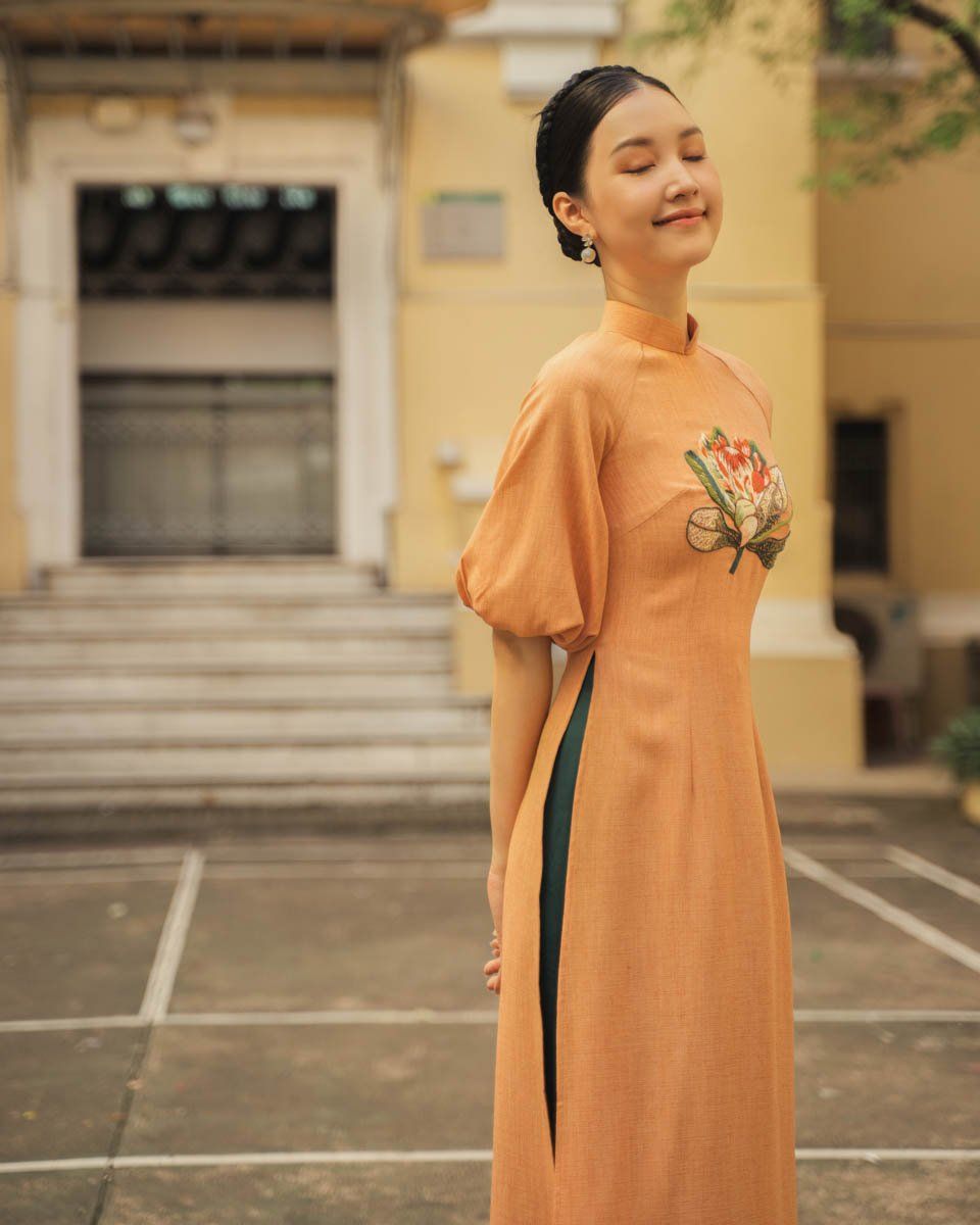 Áo Dài Nữ Linen Cam Pride Việt Nam