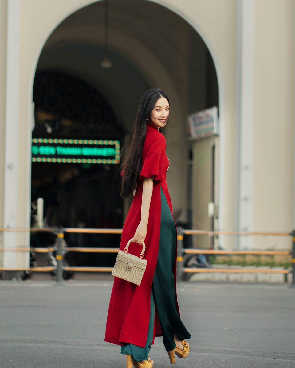 Áo Dài Nữ Linen Đỏ Hoa Phượng Pride Việt Nam