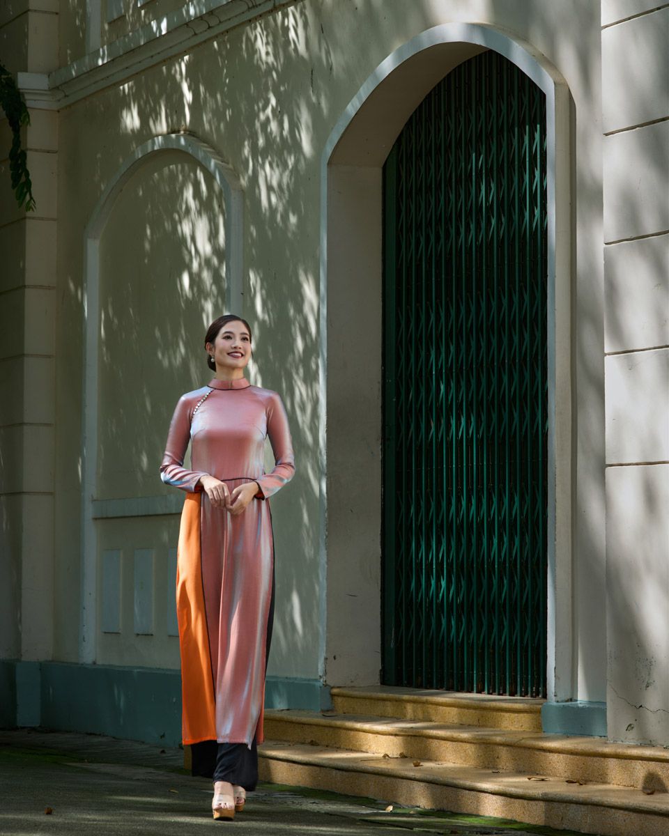Áo Dài Nữ Lụa Tơ Organza Đỏ Cam Pride Việt Nam