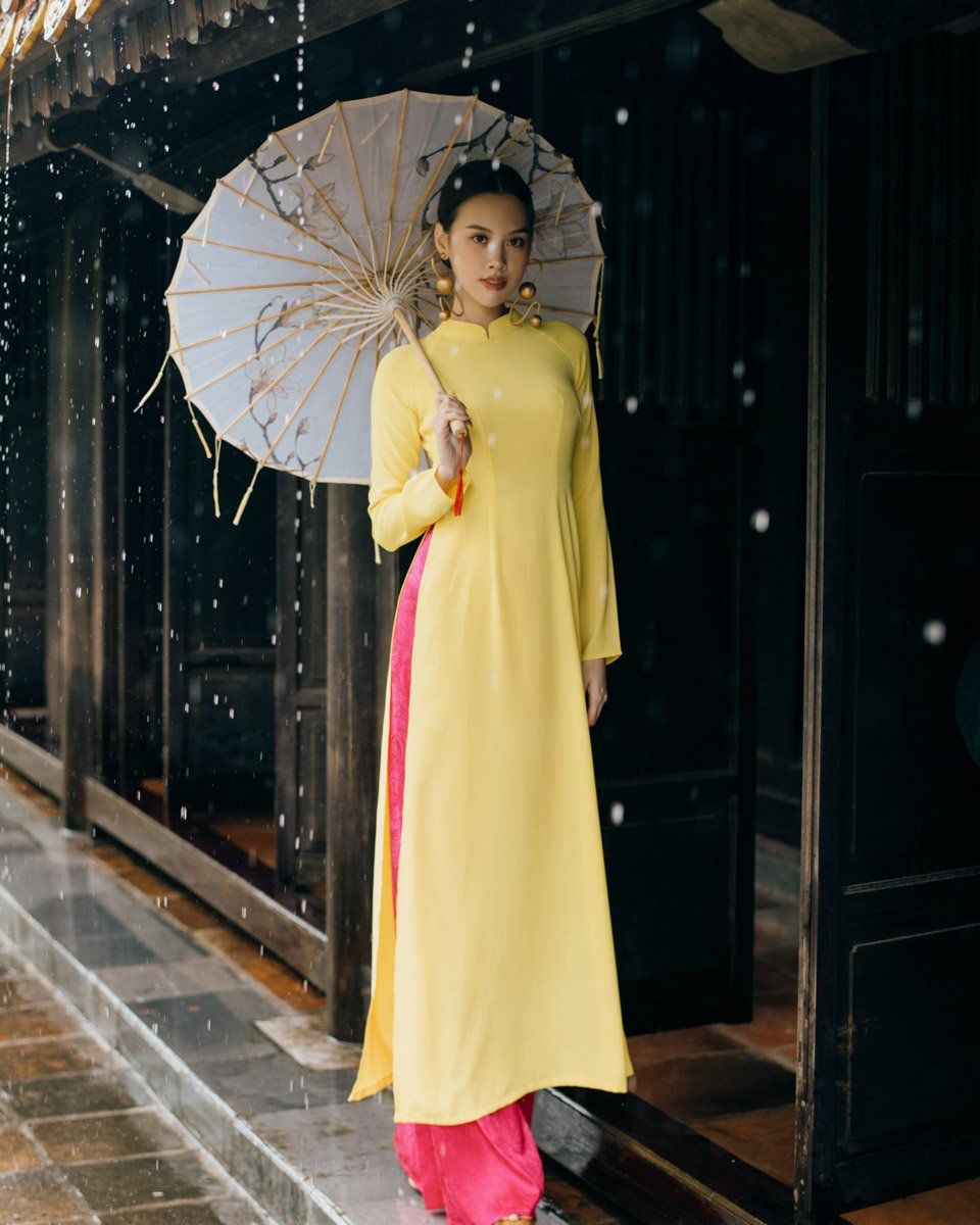 Áo Dài Chiffon Vàng Pride Việt Nam