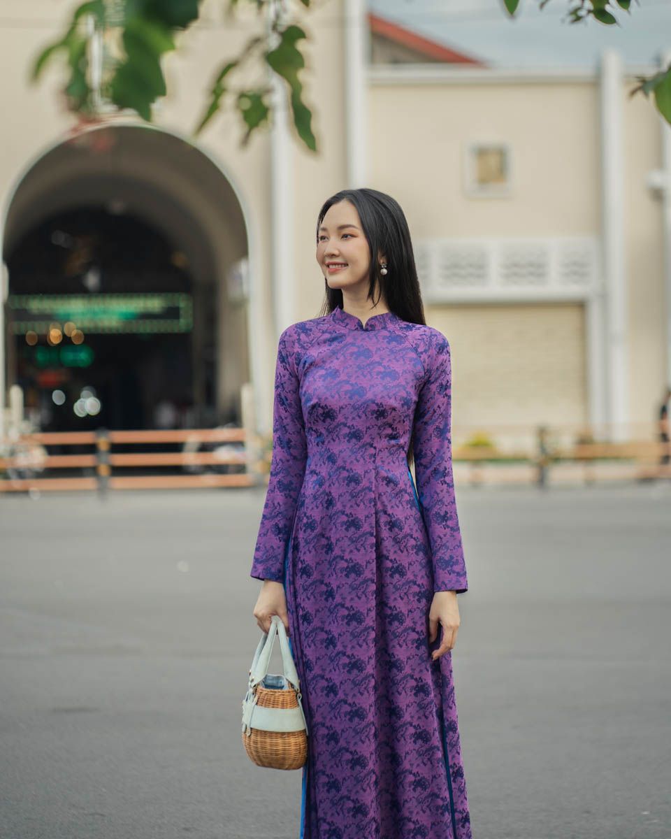 Áo Dài Lụa Tím Pride Việt Nam