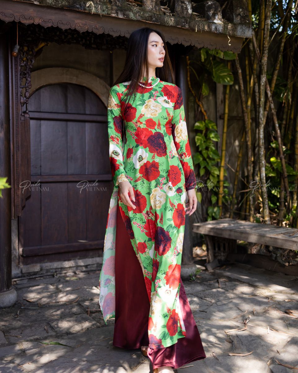 Áo Dài Lụa Nữ Xanh Hoa Đỏ Pride Việt Nam