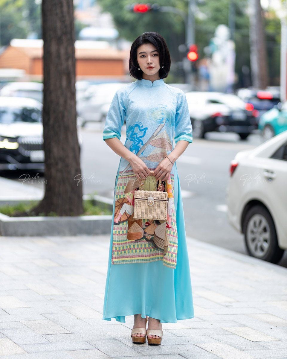 Áo Dài Gấm Nữ Xanh Phố Cổ Chiều Pride Việt Nam