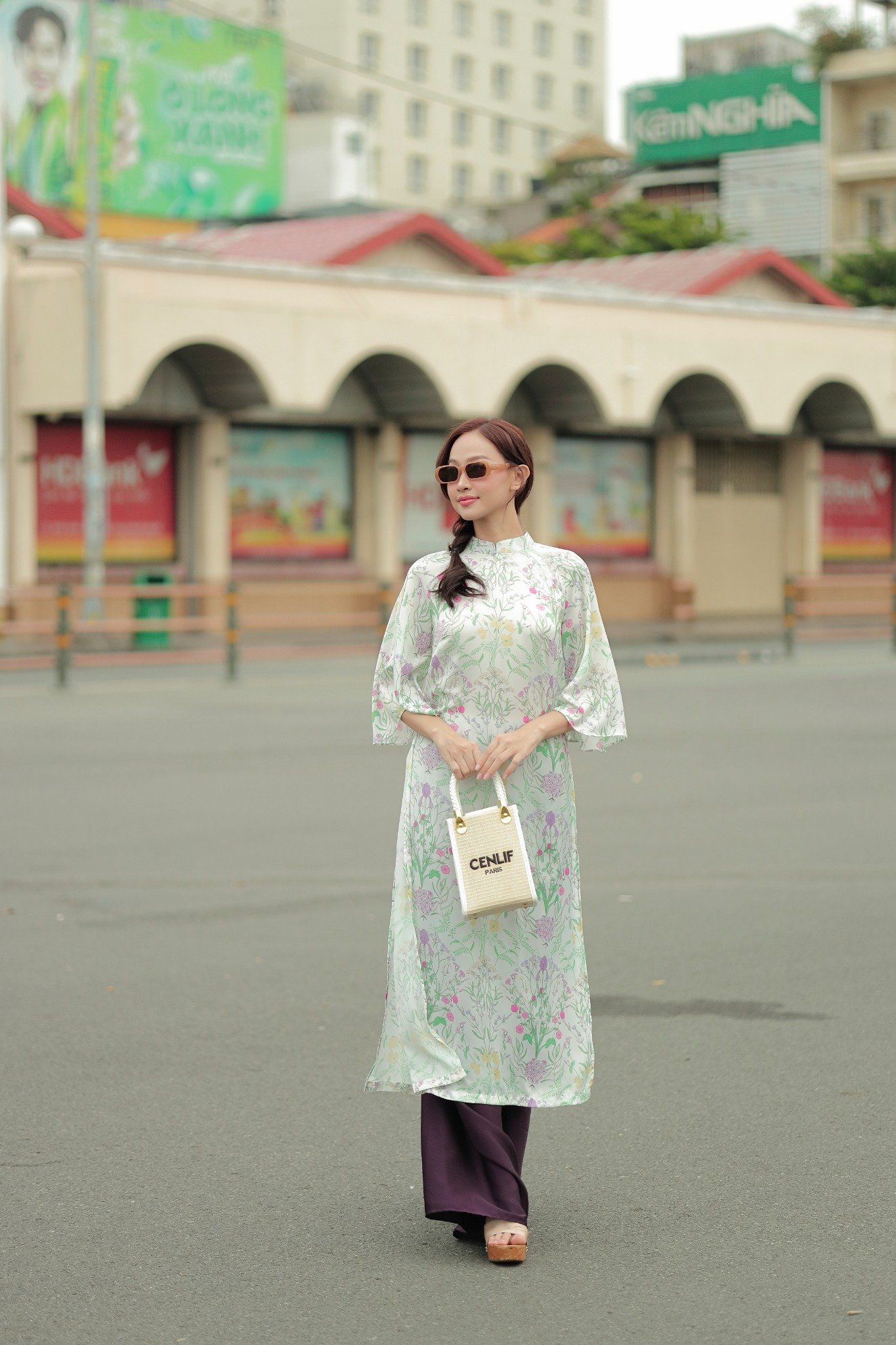 Áo Dài Lụa Nữ Trắng Hoa Pride Việt Nam