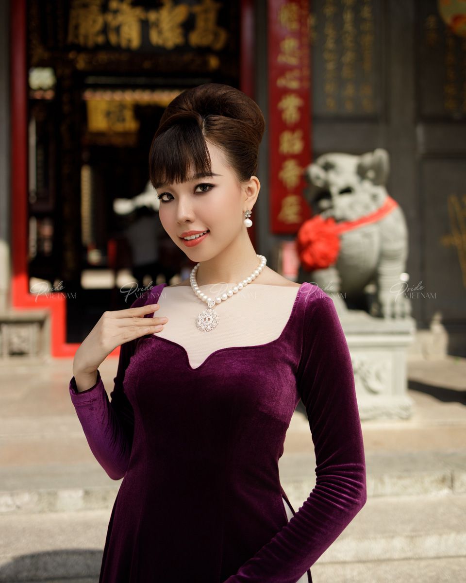 Áo Dài Nhung Hồng Tím Pride Việt Nam