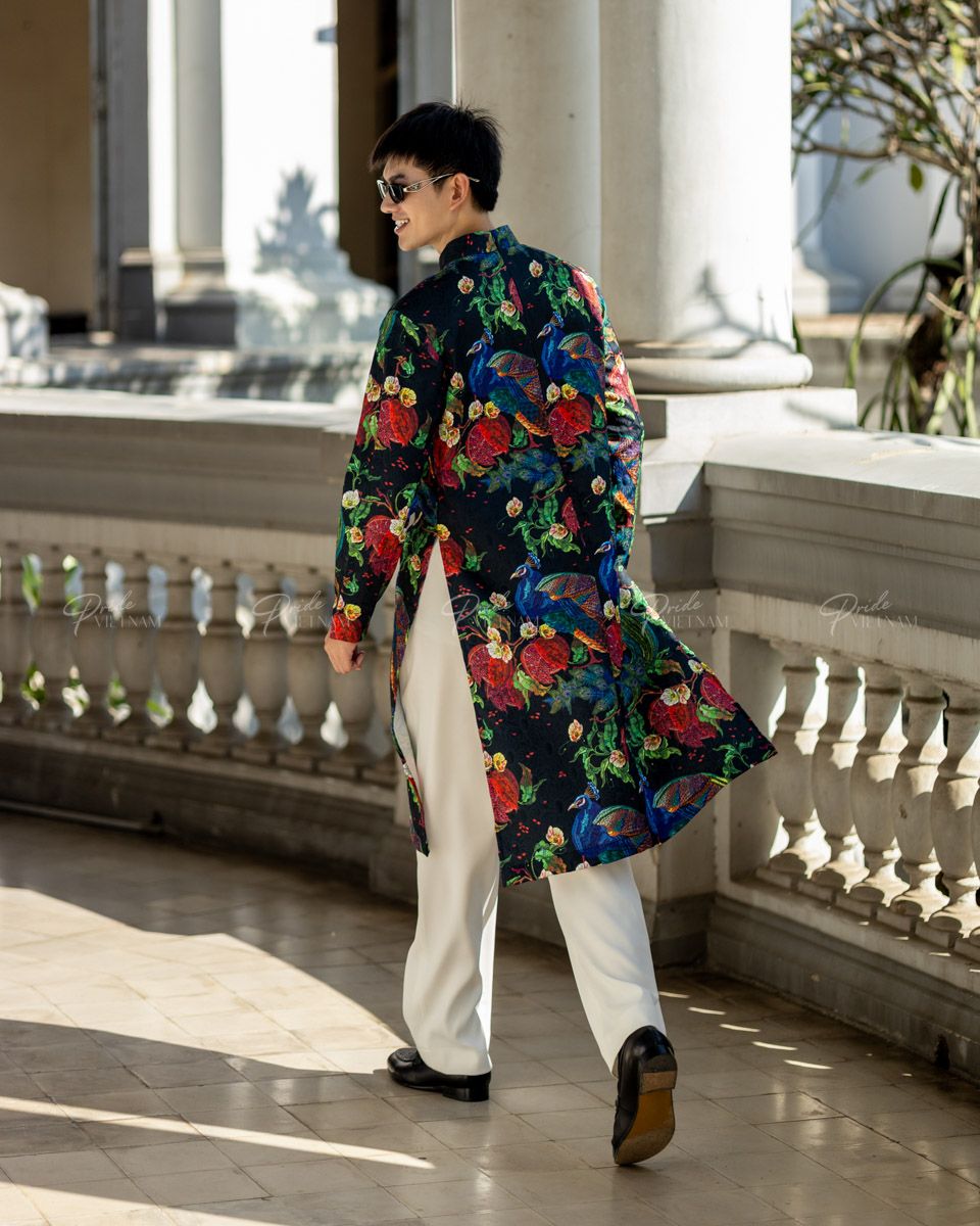 Áo Dài Nam Gấm Đen Công