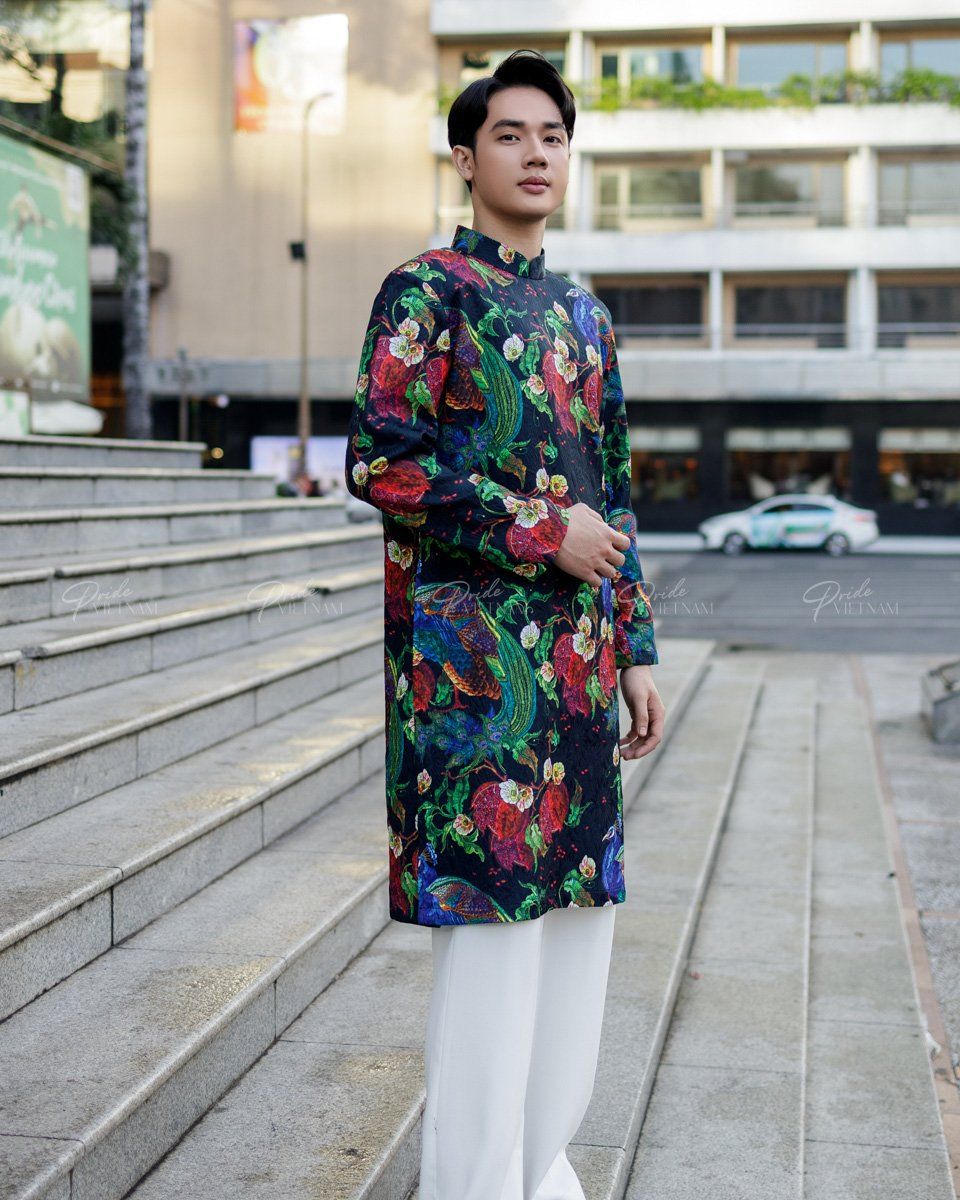 Áo Dài Nam Gấm Đen Công