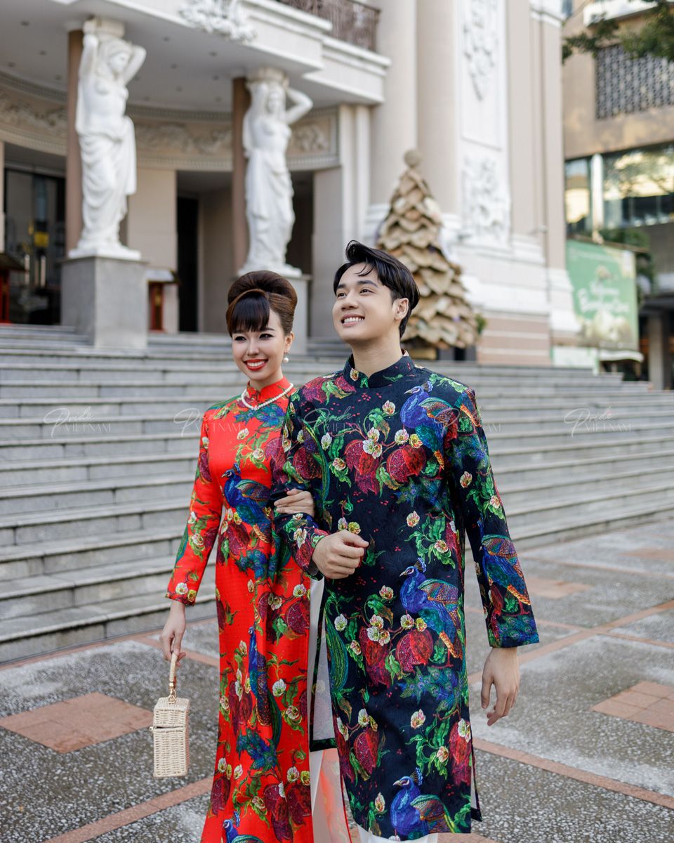 Áo Dài Nam Gấm Đen Công