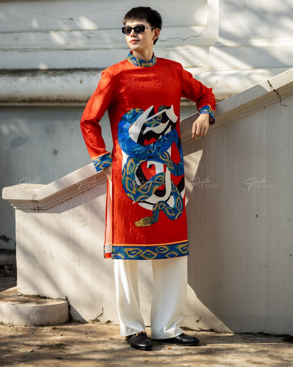 Áo Dài Nam Gấm Đỏ Rắn