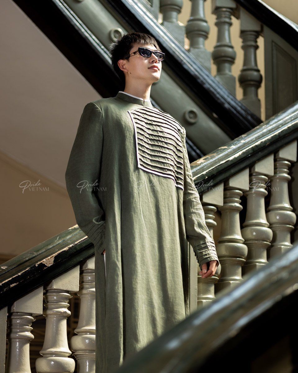 Áo Dài Nam Linen Xanh Rêu Viền Trắng