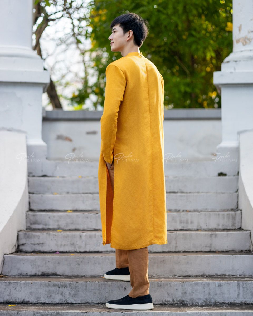 Áo Dài Nam Linen Vàng Xếp Ly Kết Nút