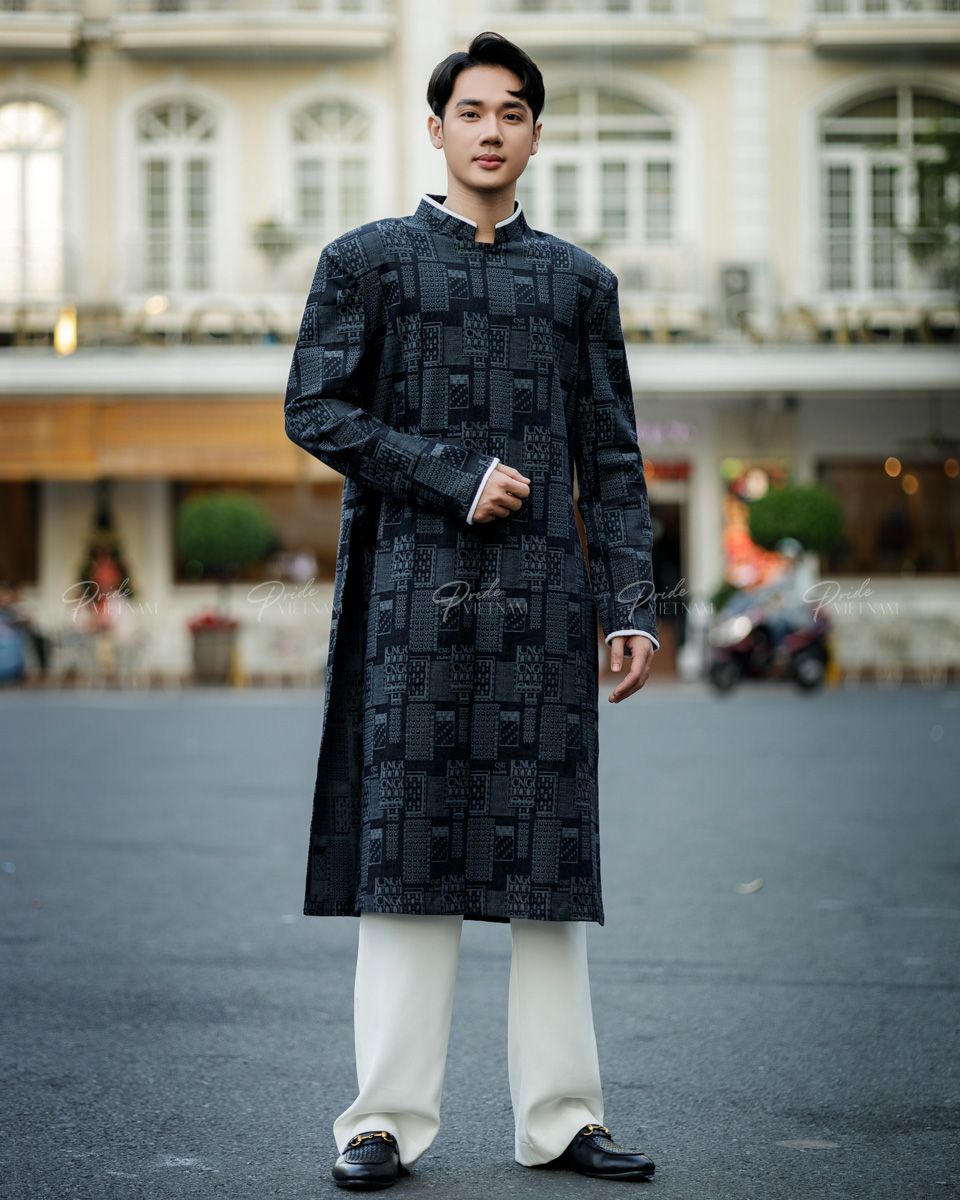Áo Dài Jean Nam Xanh Đen Họa Tiết Pride Việt Nam