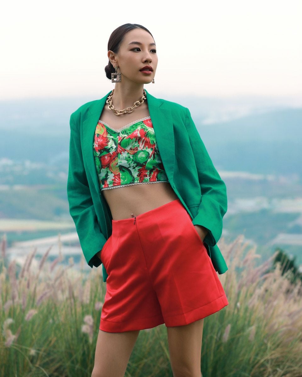 Áo Kiểu Gấm Xanh Lá Hồng Into The Wood