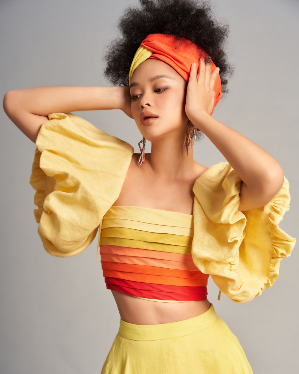 Áo Kiểu Nữ Linen Vàng Cam Đỏ Sắc Màu Tự Do