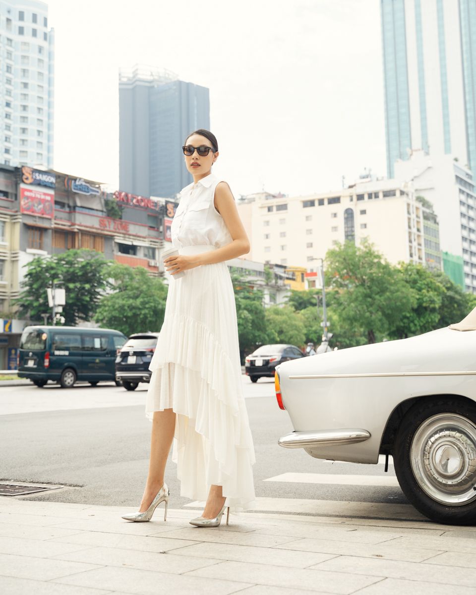 Áo Kiểu Nữ Linen Trắng Sắc Màu Tự Do