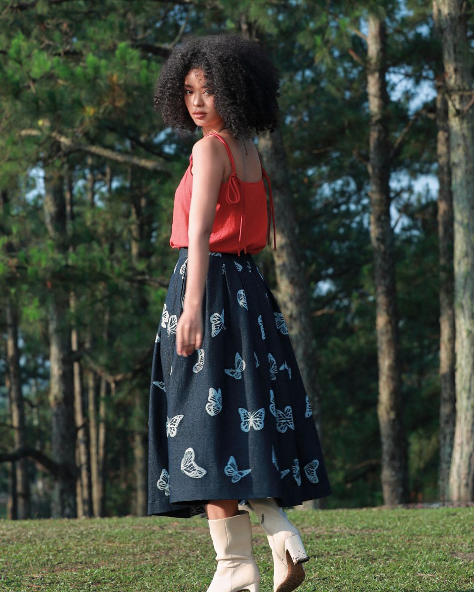 Áo Kiểu Linen Đỏ Into The Wood