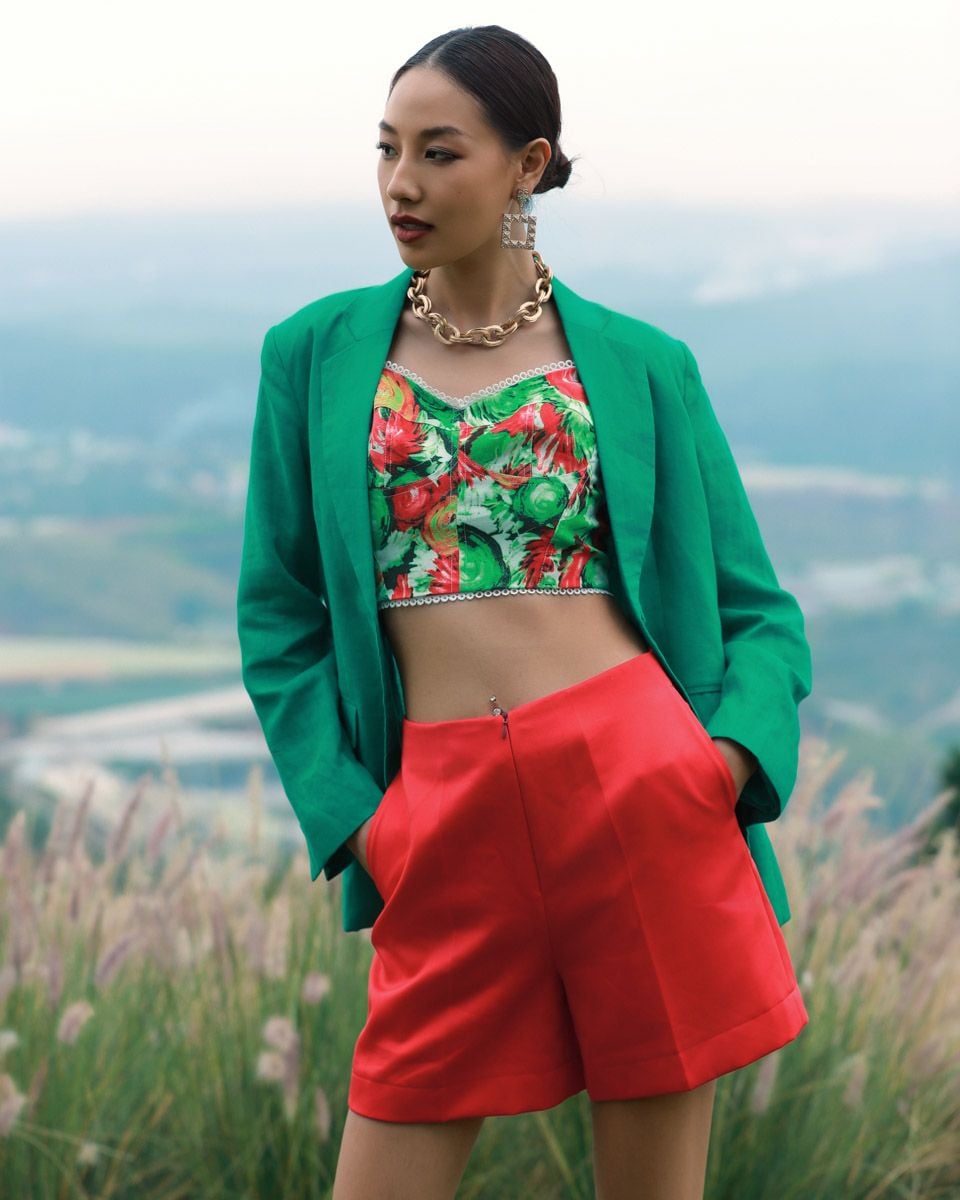 Áo Kiểu Gấm Xanh Lá Hồng Into The Wood