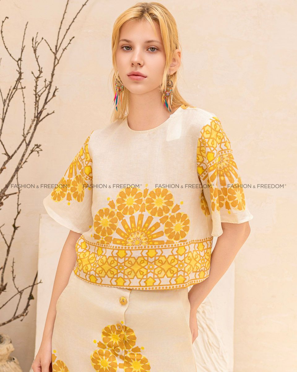 Áo Kiểu Nữ Linen Vàng Họa Tiết