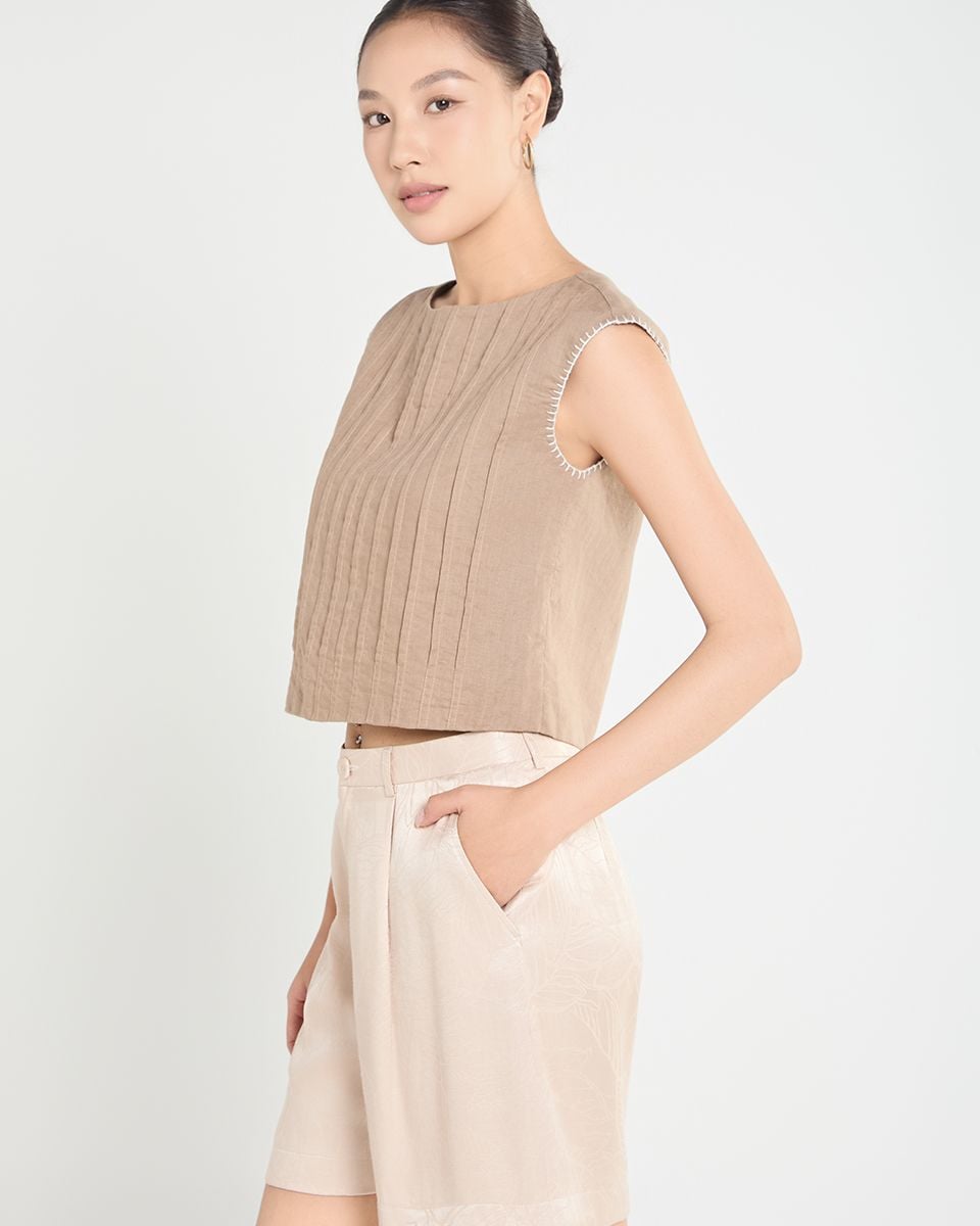 Quần Short Lụa Nữ Kem Họa Tiết A Touch Of Effortless Elegance