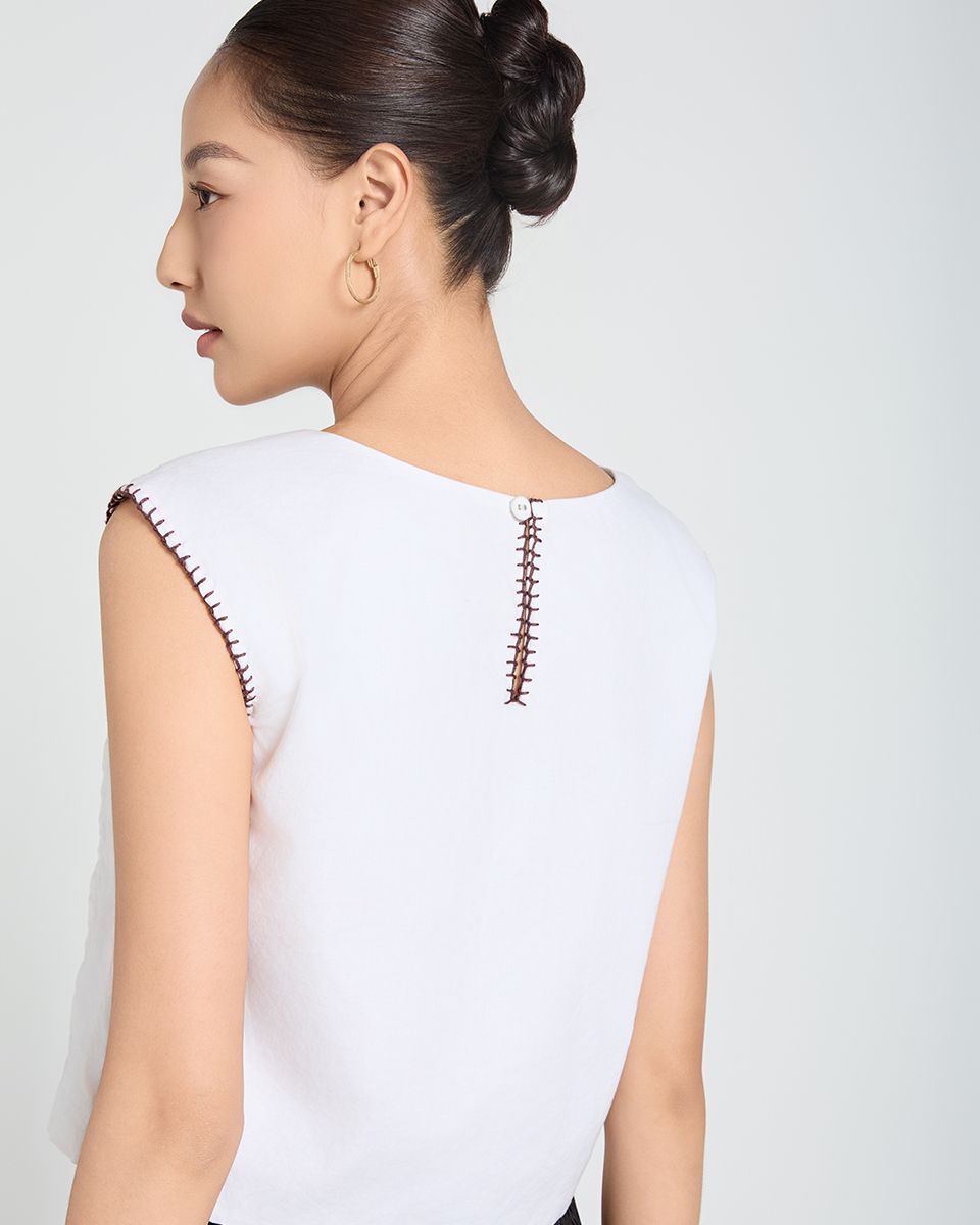 Áo Kiểu Linen Trắng A Touch Of Effortless Elegance