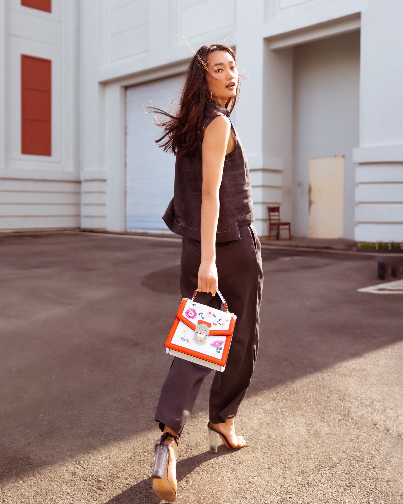 Quần Dài Linen Đen Autumn Charm