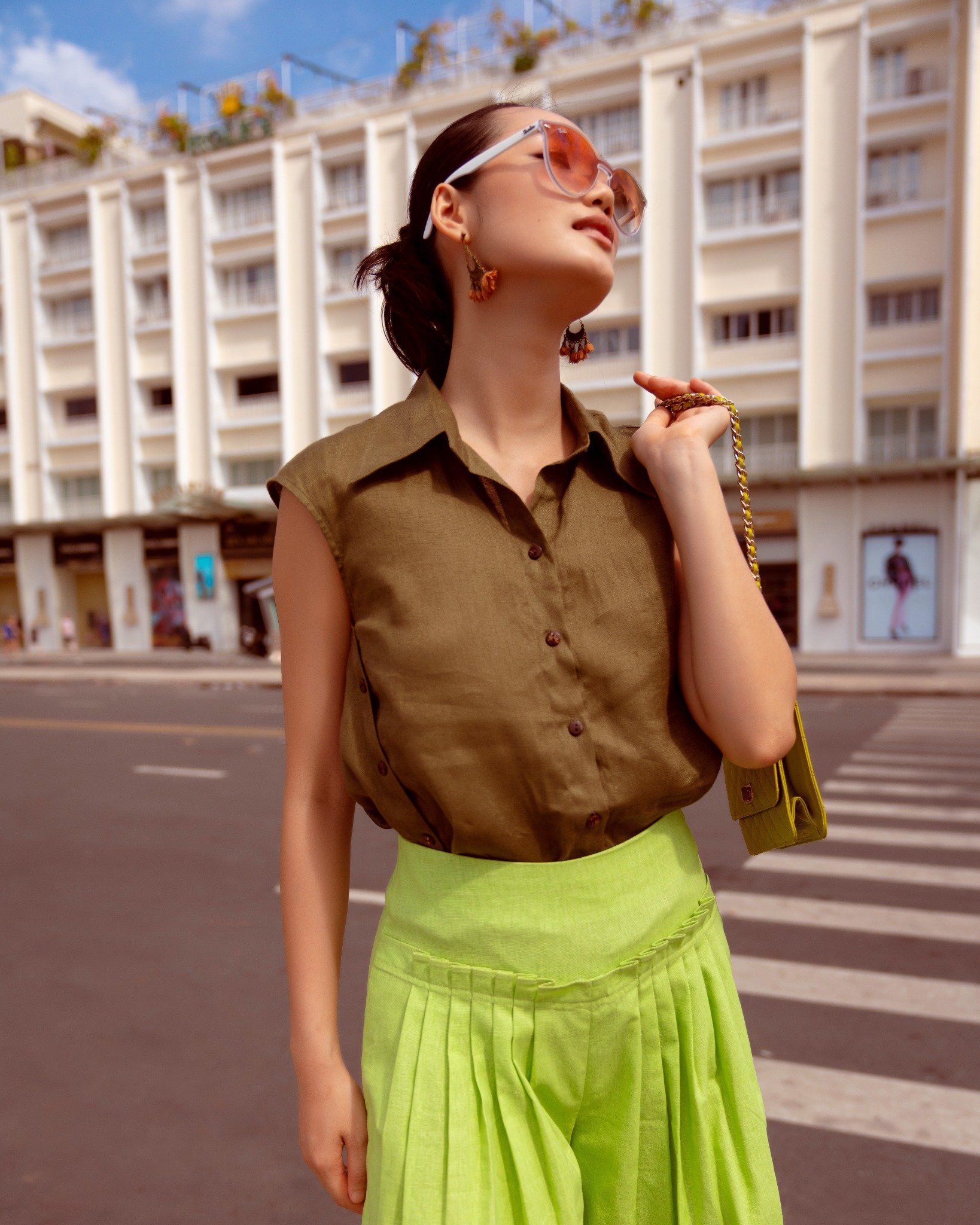 Áo Kiểu Linen Rêu Đậm Autumn Charm