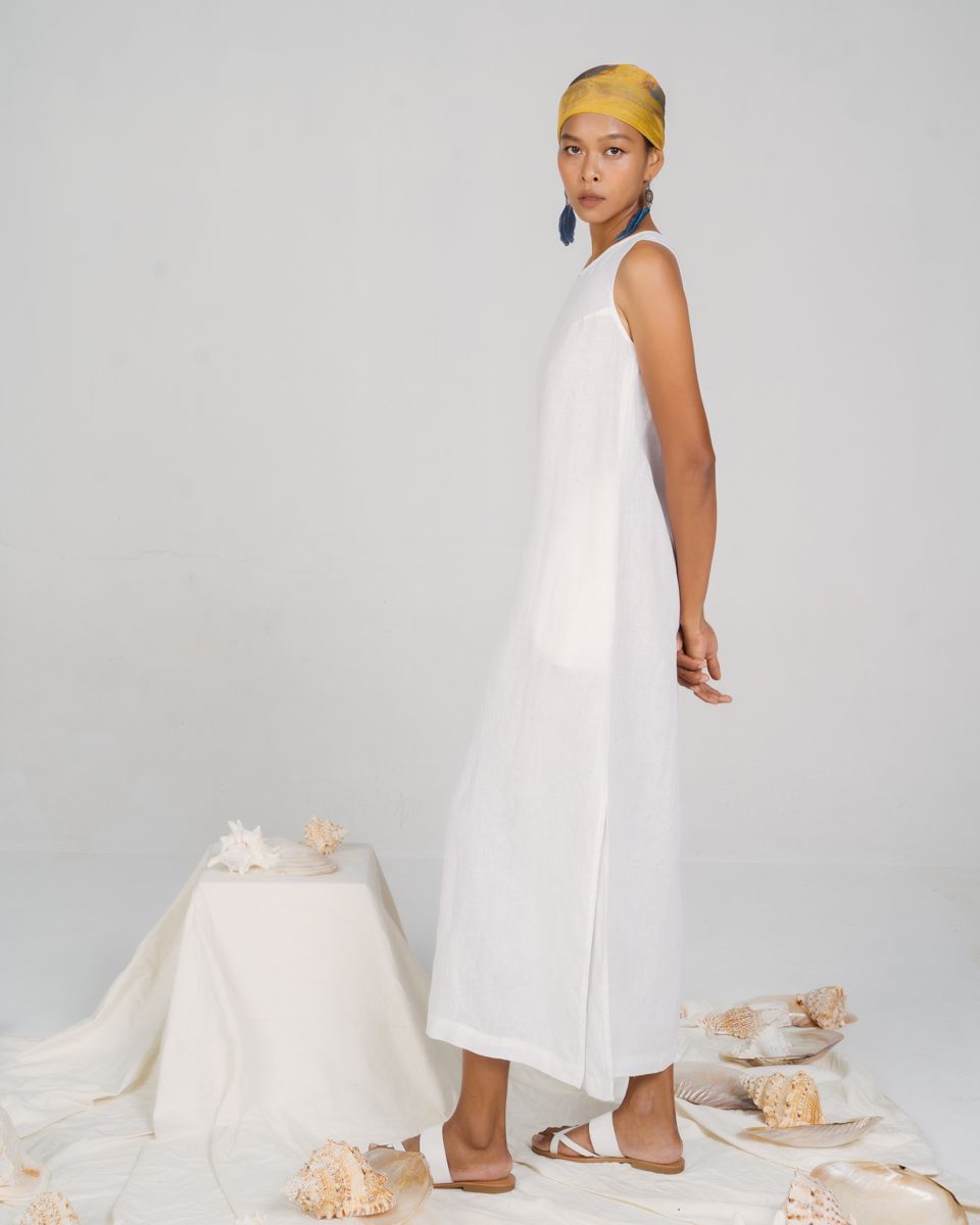 Đầm Linen Trắng New Linen New Horizon