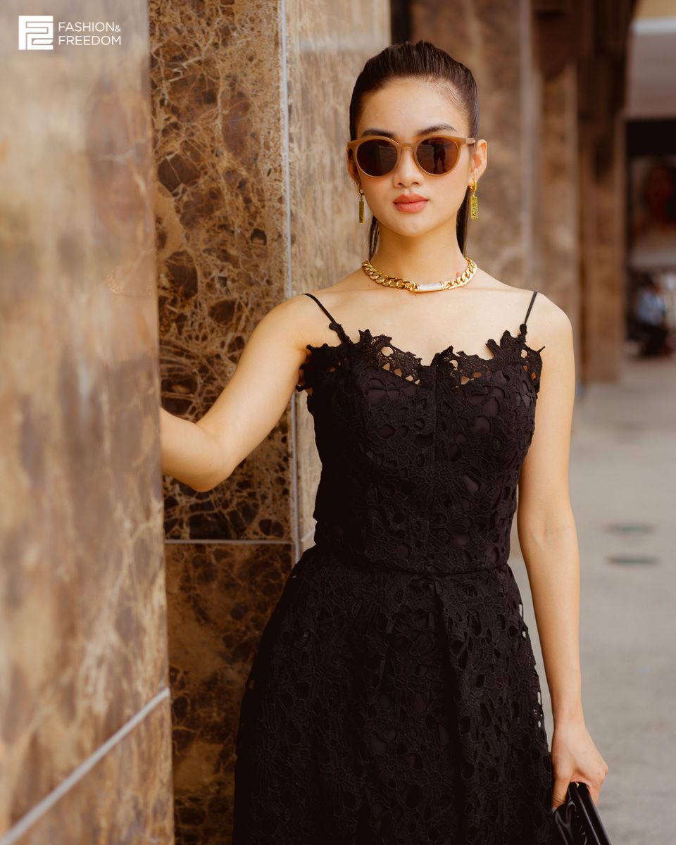 Đầm Ren Đen City Girls