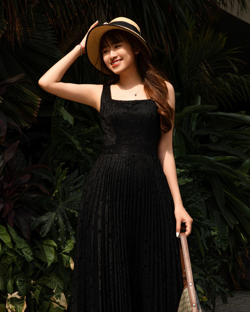 Đầm Ren Đen