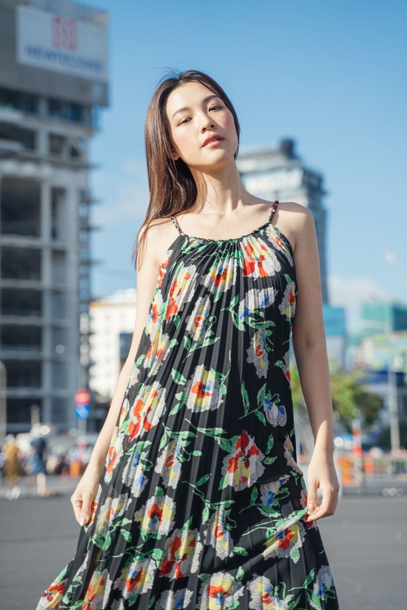 Đầm Voan Nữ Đen Hoa City Girl