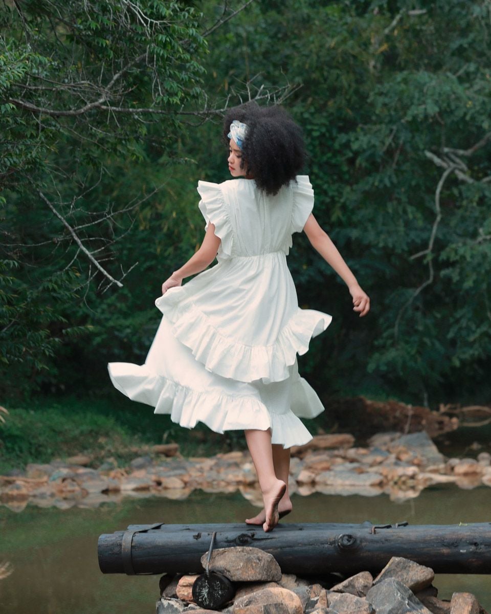 Đầm Kate Nữ Trắng Into The Wood