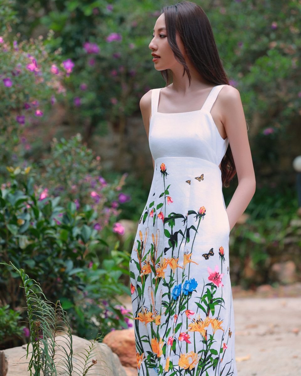 Đầm Linen Trắng Hoa Into The Wood