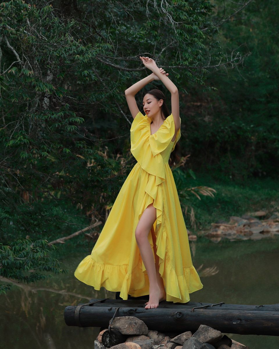 Đầm Kate Vàng Into The Wood