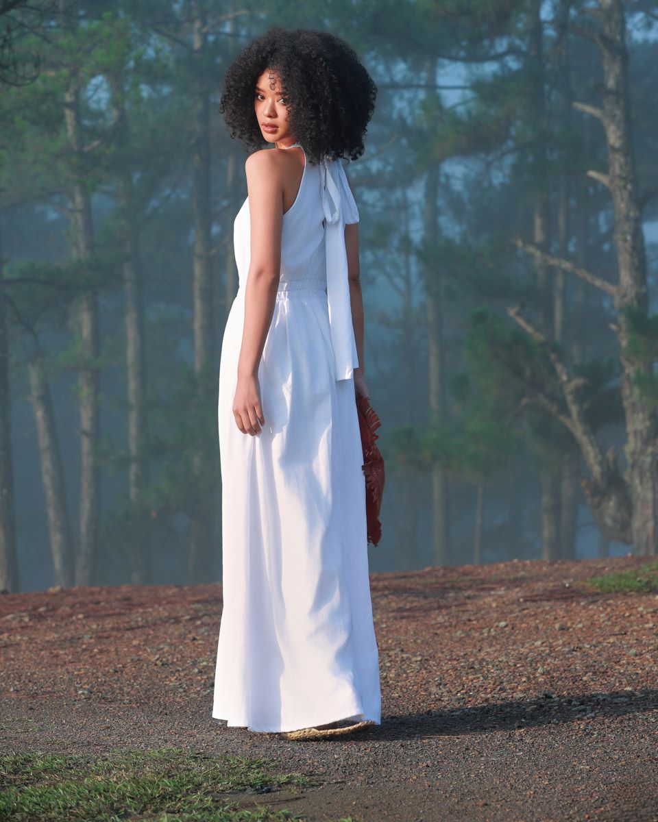 Đầm Linen Trắng Into The Wood