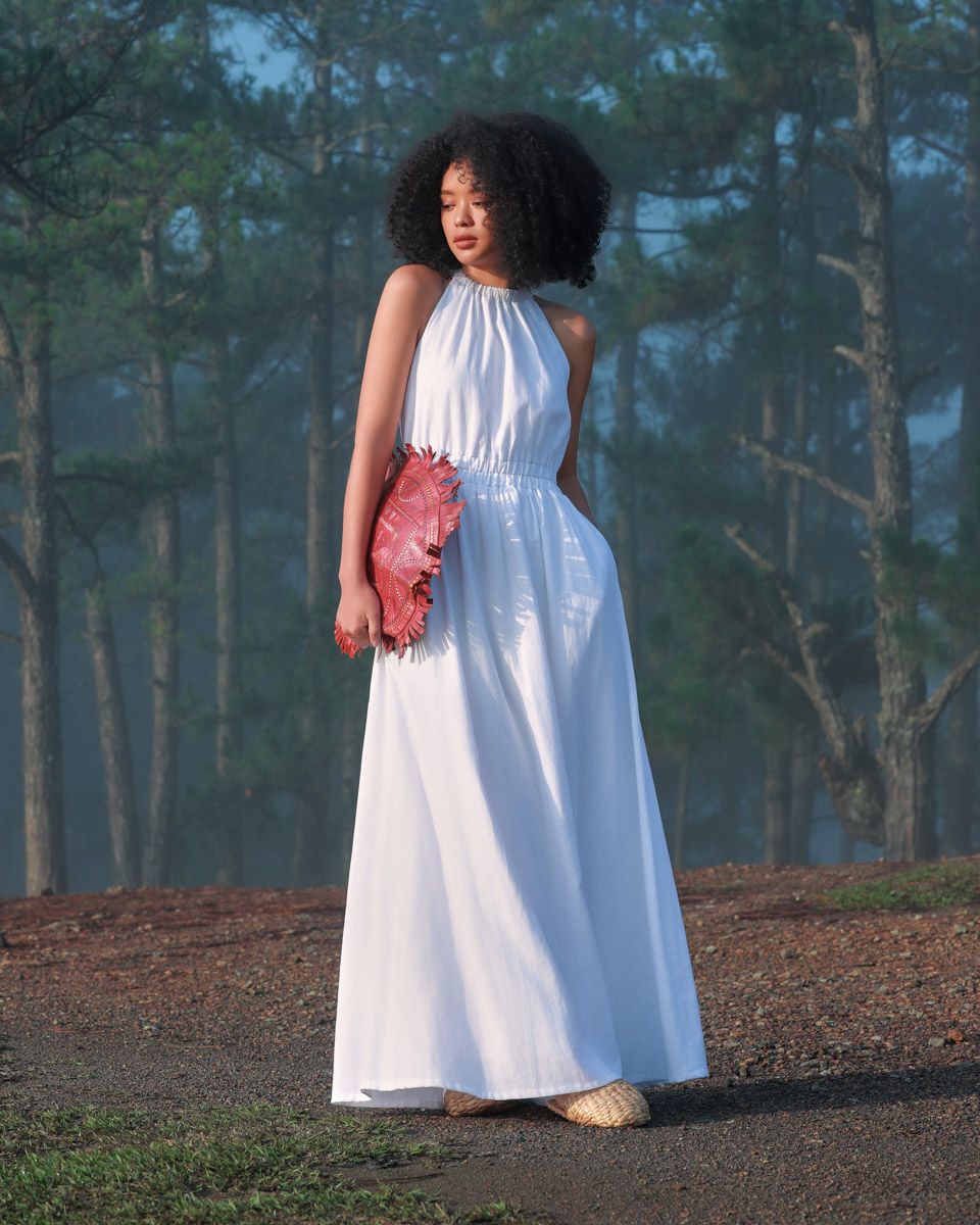 Đầm Linen Trắng Into The Wood
