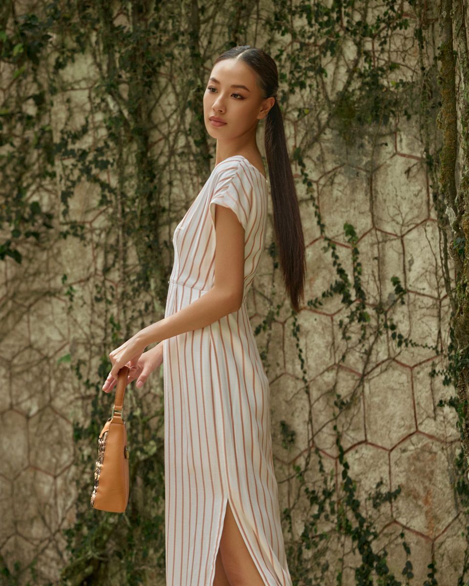 Đầm linen Trắng Sọc Nhuyễn Into The Wood