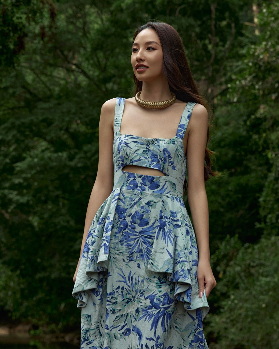 Đầm Linen Xanh Họa Tiết Into The Wood