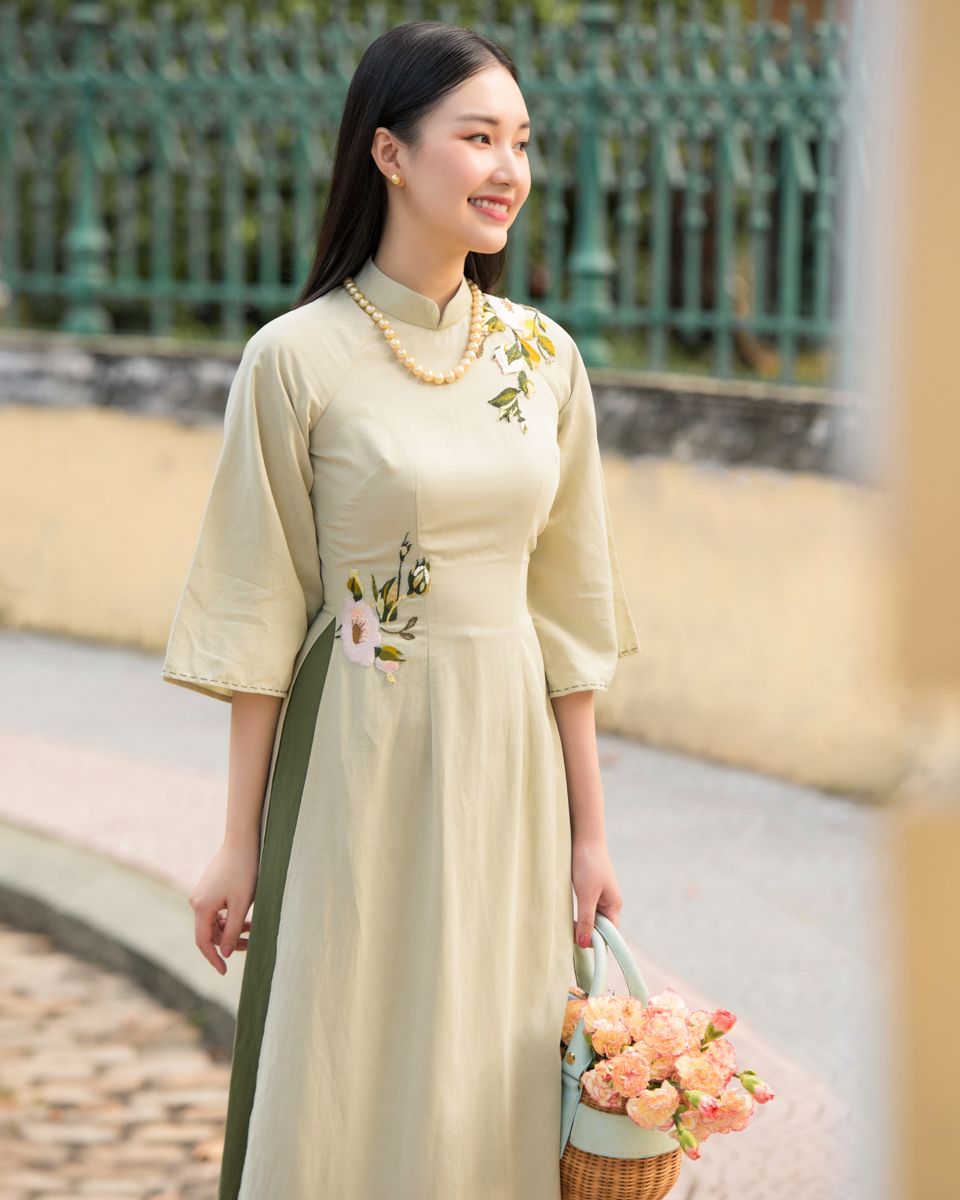 Áo Dài Linen Xanh Ngọc Hòn Ngọc Viễn Đông