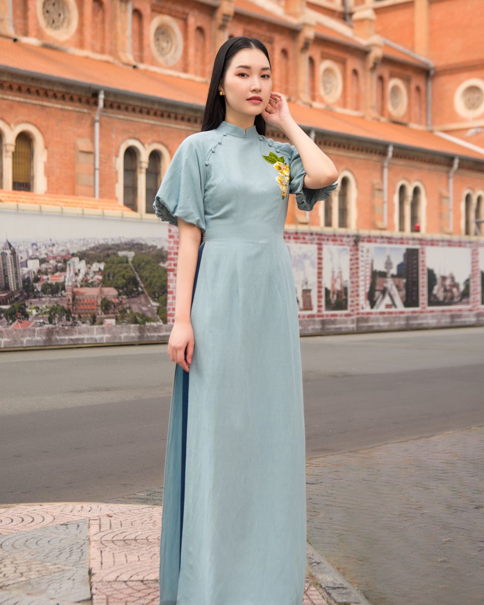 Áo Dài Linen Xanh Mint Hòn Ngọc Viễn Đông