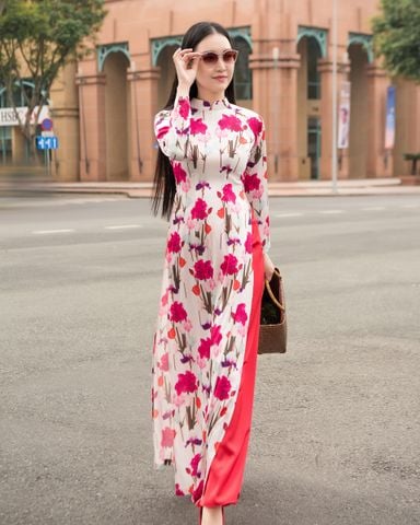  Áo Dài Lụa Trắng Hoa Hòn Ngọc Viễn Đông 