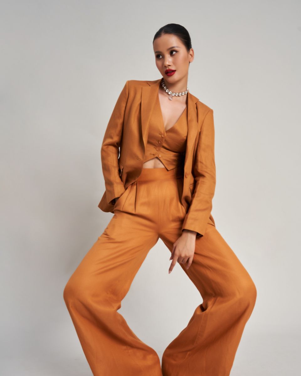 Quần Dài Linen Nữ Nâu Cam Golden Girl