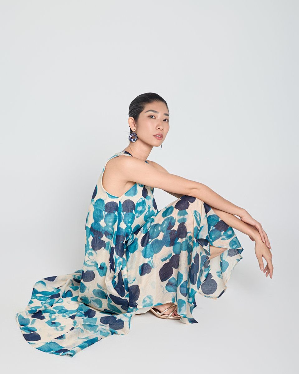 Đầm Linen Tơ Kem Bi Xanh A Touch Of Effortless Elegance