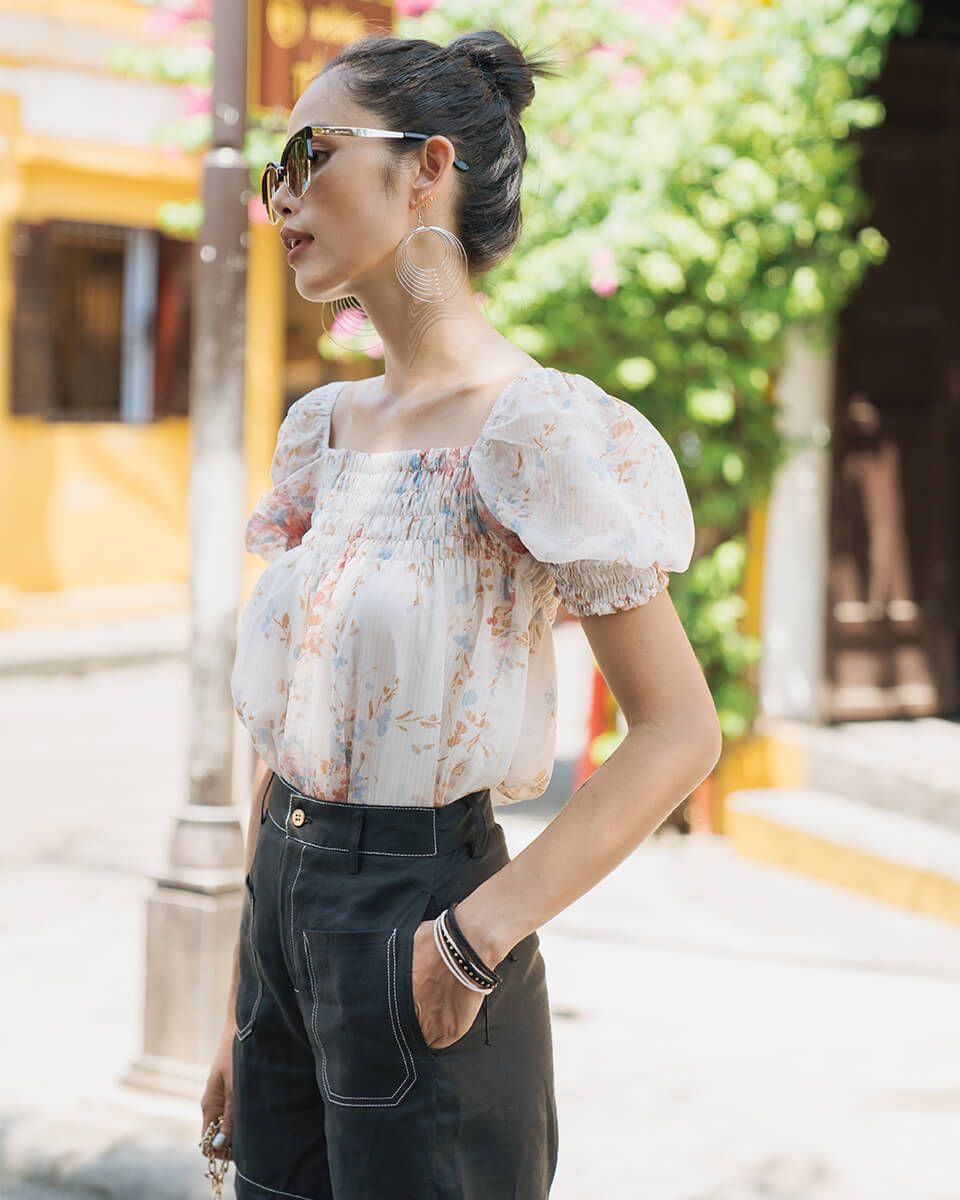 Quần Short Linen Đen Modern Meets Heritage