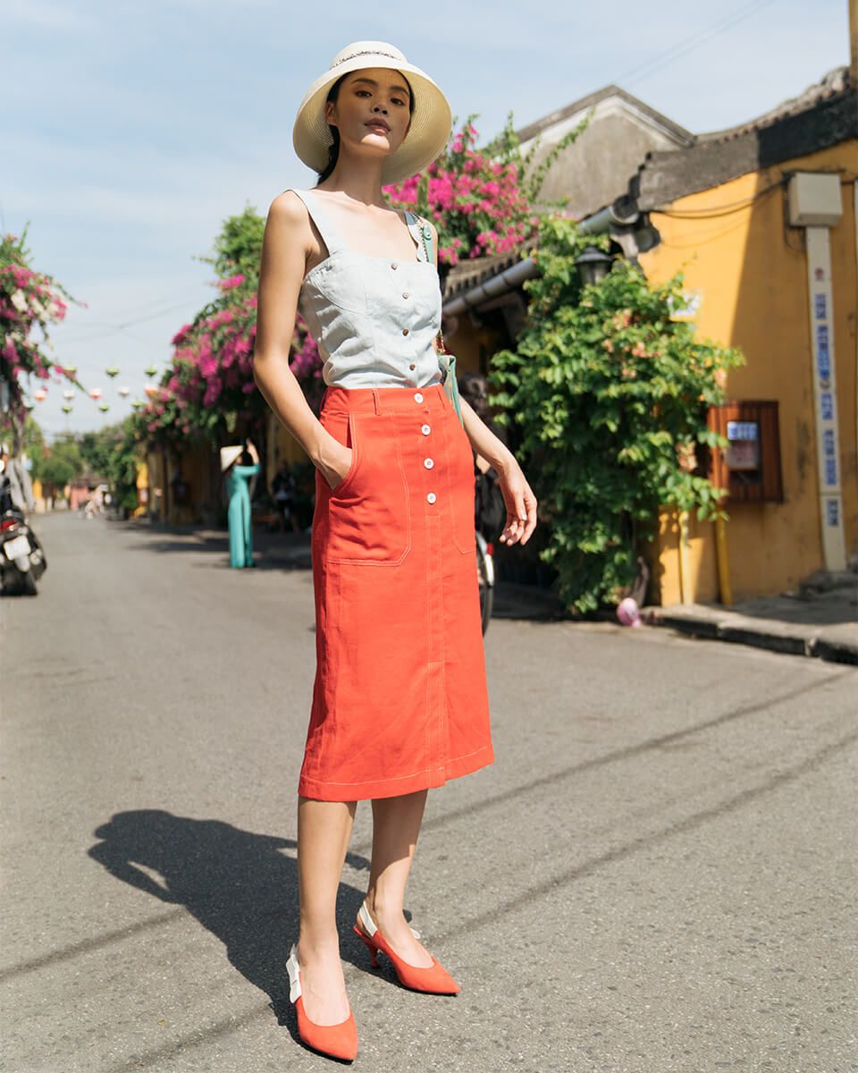 Chân Váy Linen Đỏ Morden Meets Heritage