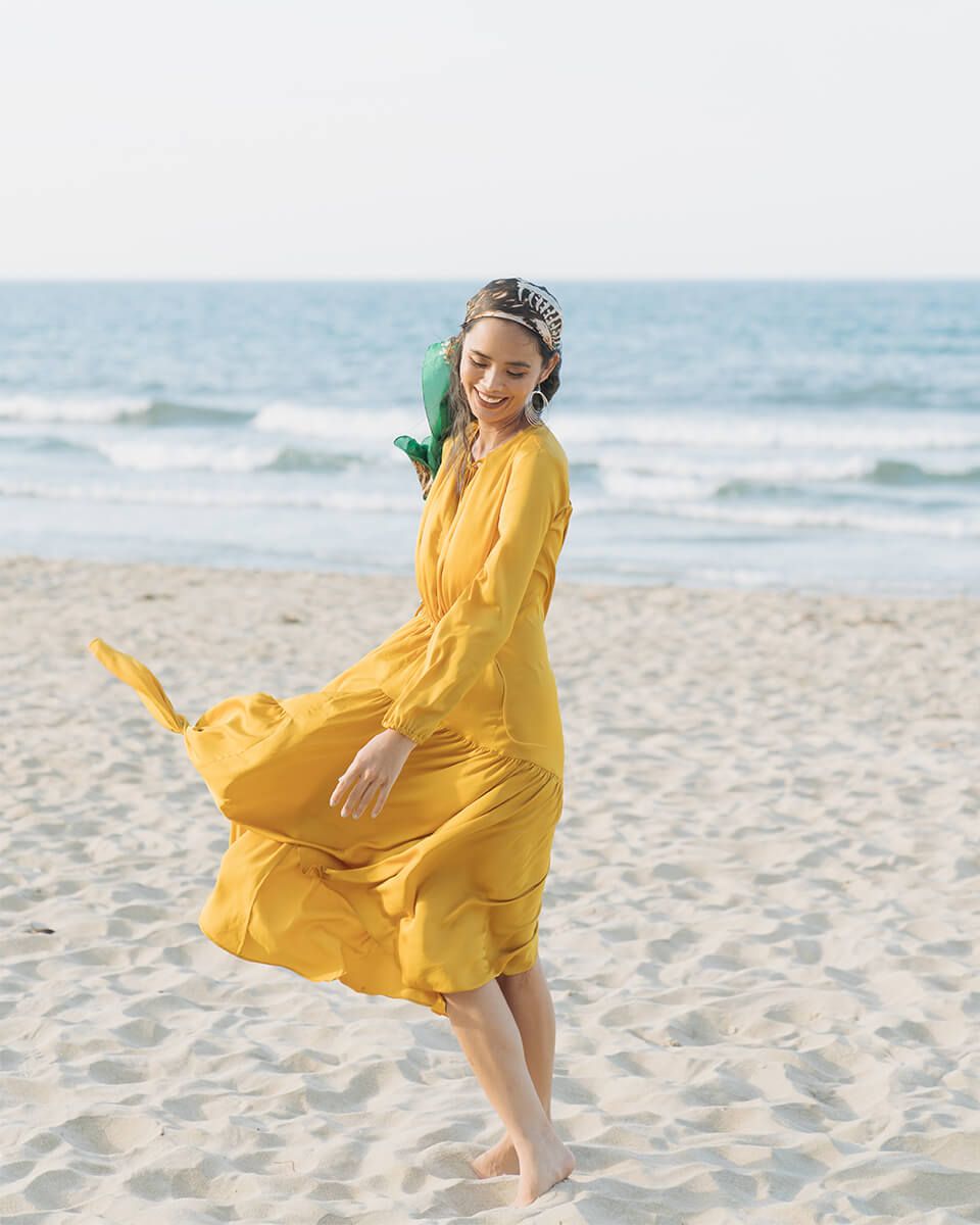 Đầm Lụa Vàng Summer Holiday