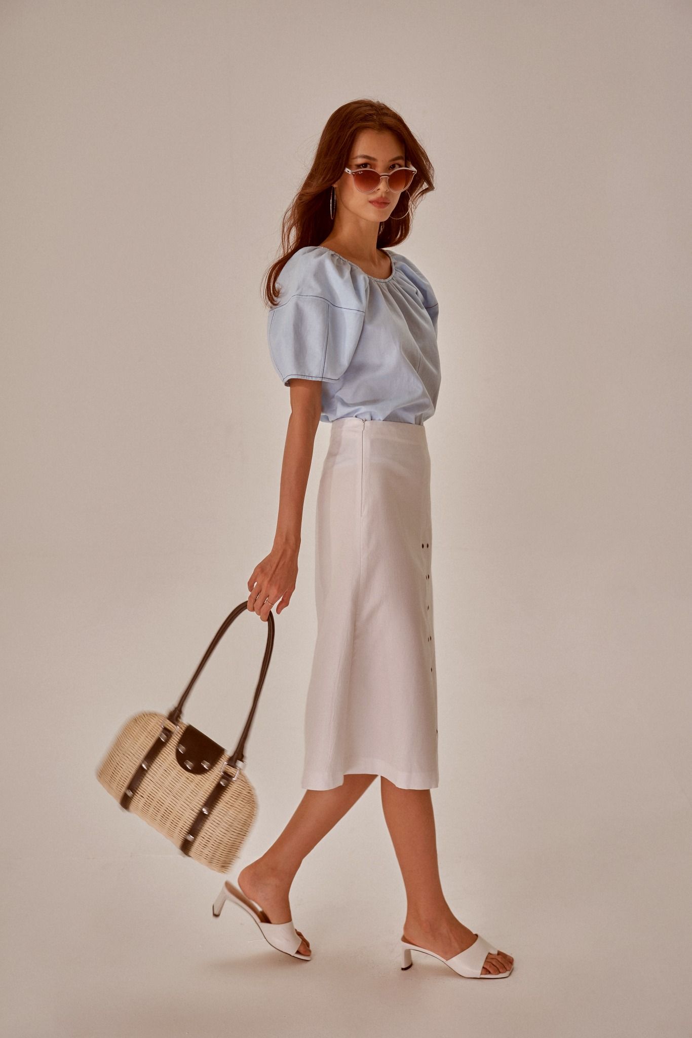 Chân Váy Linen Trắng  Becoming Unveil