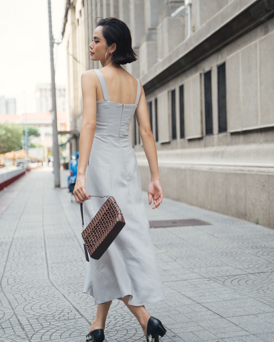 Đầm Xám Linen Becoming Unveil