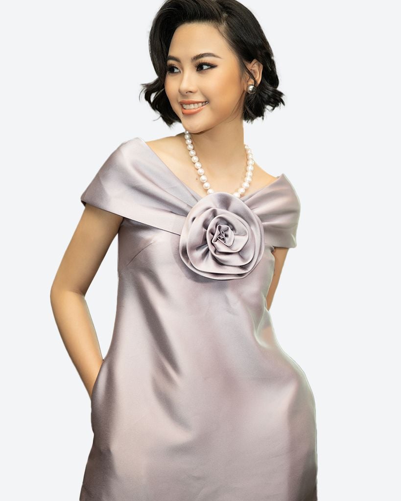 Đầm Gấm Xám Queen Of The Night