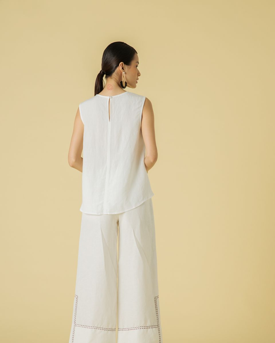 Áo Linen Trắng Becoming Discover