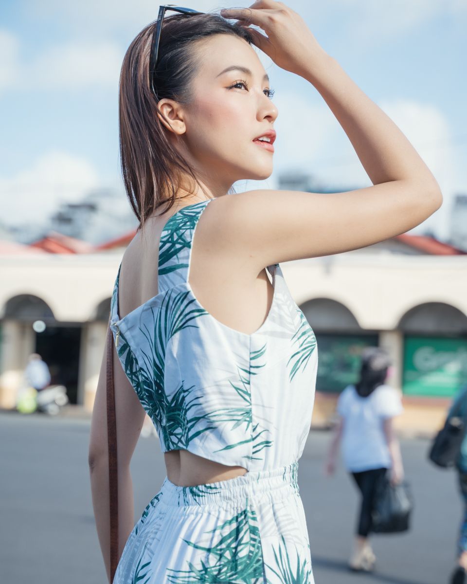 Jumpsuit Linen Nữ Trắng Họa Tiết City Girl